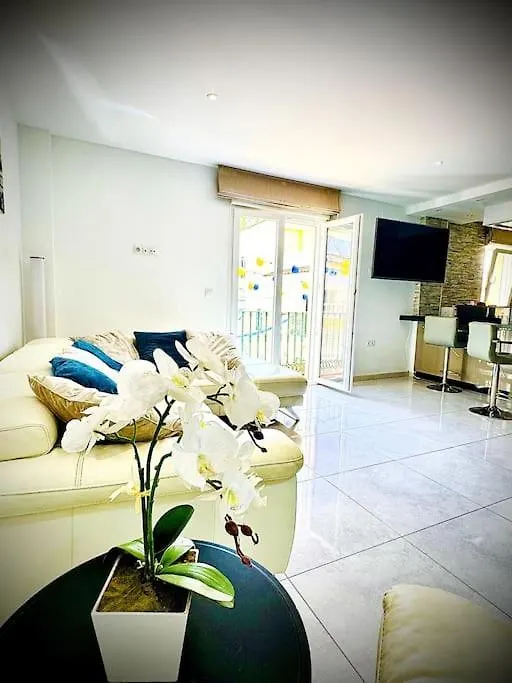 Central Flat Terrace & Bbq Benalmadena